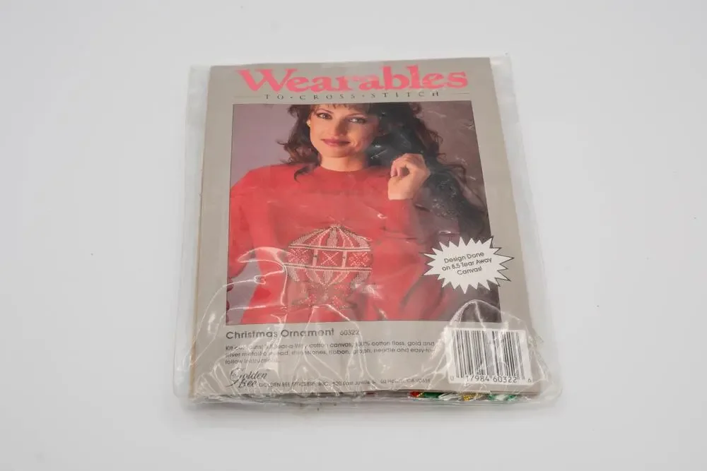 Vintage Golden Bee Wearables Cross Stitch Kit Christmas Ornament 60322 Tear Away